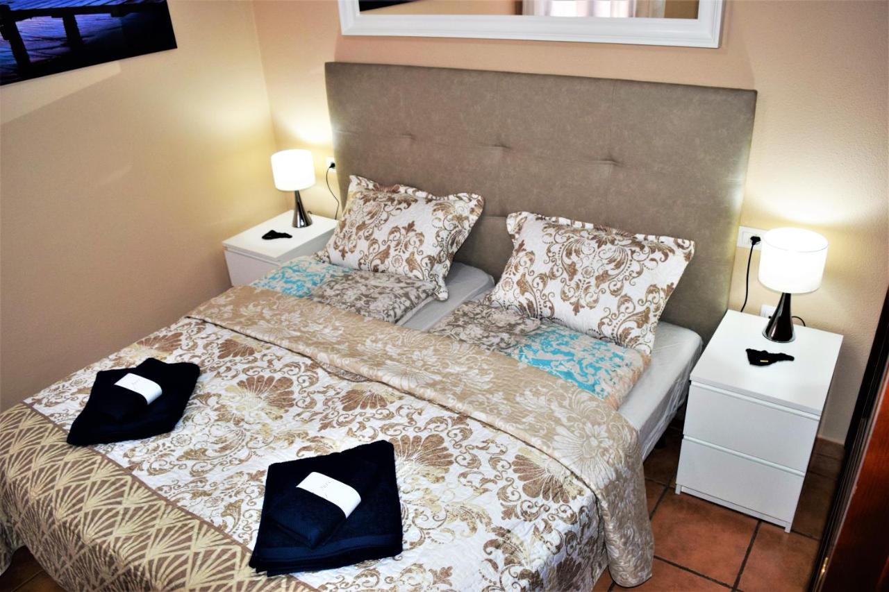 Victoria Family Apartman Tenerife Costa Del Silencio Exterior photo
