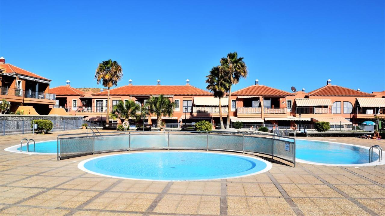 Victoria Family Apartman Tenerife Costa Del Silencio Exterior photo