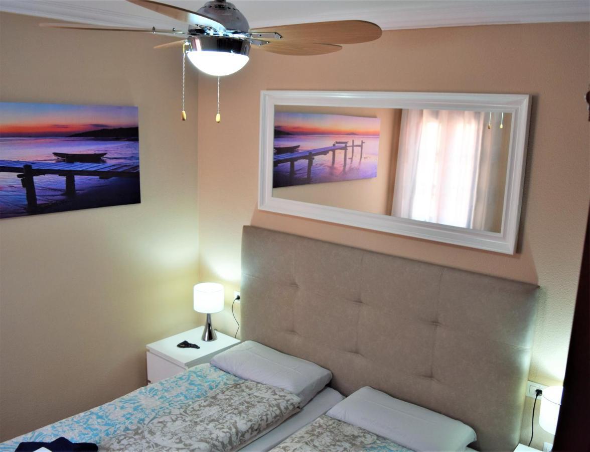 Victoria Family Apartman Tenerife Costa Del Silencio Exterior photo